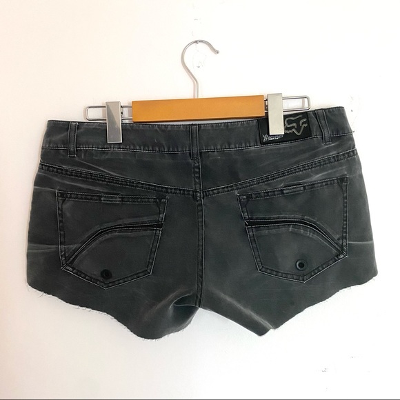 Fox Swim Shorts Size 5 - Picture 2 of 3